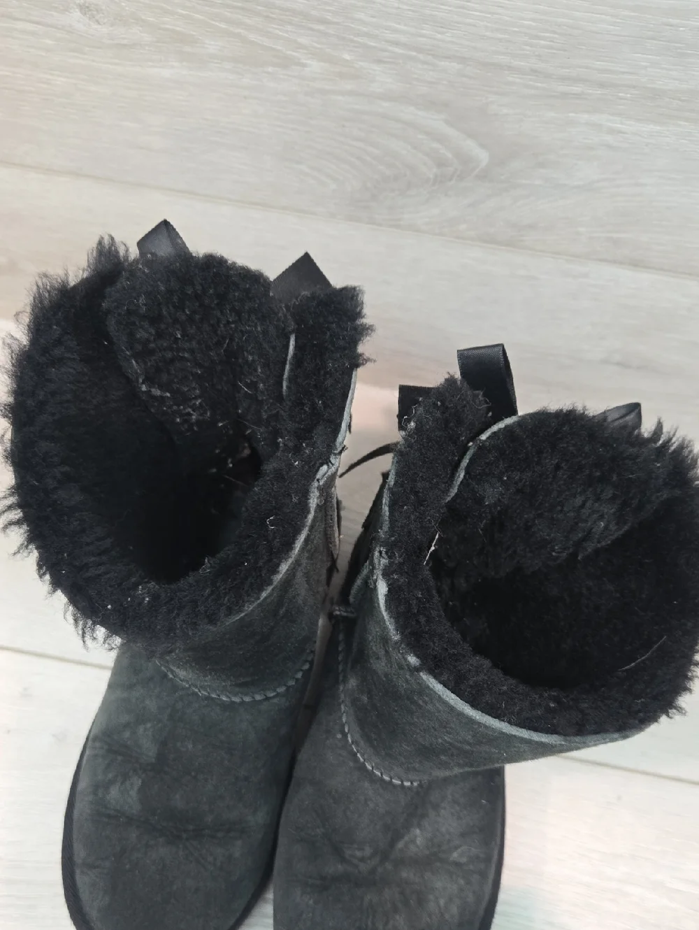 Ugg Australia Big Girl Black Shearling Lined Suede Winter Boots Shoes Sz 3